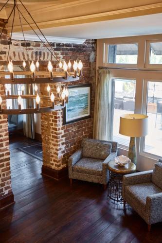 The Cotton Sail Hotel Savannah - Tapestry Collection by Hilton - image 10