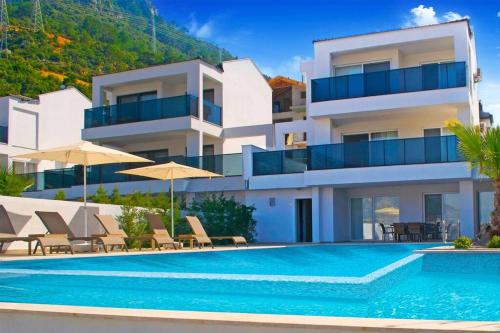 High Quality With Private Pool Villa-SkyLife