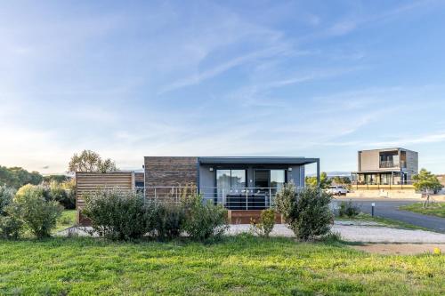 Maison de 3 chambres avec vue sur le lac piscine partagee et jardin clos a Homps - Location saisonnière - Homps