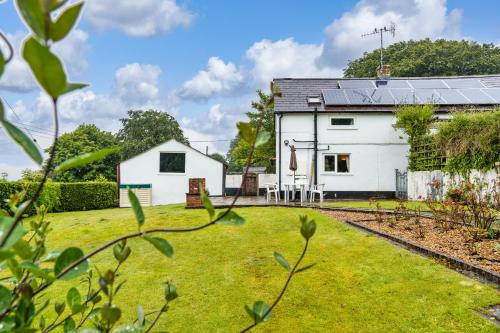 Lower Cottage Drefach Felindre