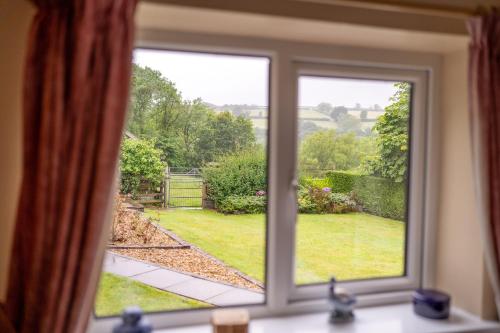 Lower Cottage Drefach Felindre