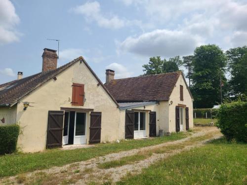 L'orée de la Forêt (L'oree de la Foret) in วีลเนิฟ-ออง-แปร์แซญ