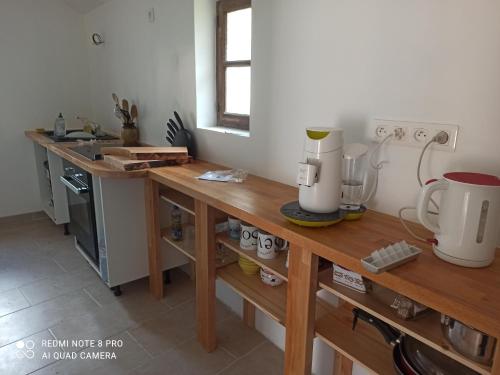 L'orée de la Forêt (L'oree de la Foret) in วีลเนิฟ-ออง-แปร์แซญ