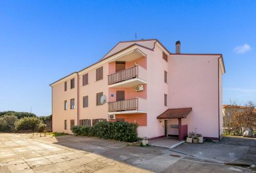 Apartment image 6