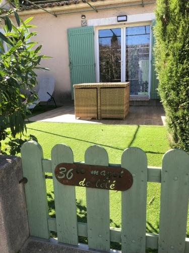 Les Jardins de Fontanille – St. Rémy - de - Provence, NY