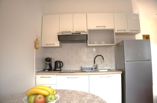 Apartment image 10