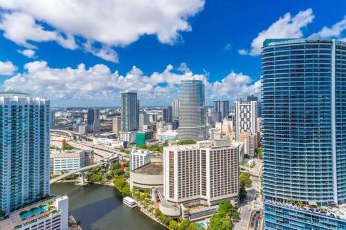 Beautiful Double Ceilings W Residences Brickell in Miami, USA