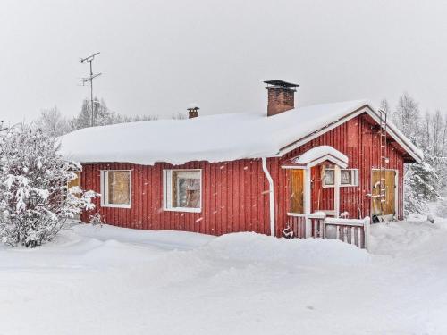 Holiday Home Hallanvaara by Interhome