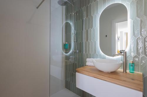 CASA FLORIT - Ceramic Home - 4 Guest - AC WiFi - Near Sorolla Train Station, Valencie (fotografie 8)