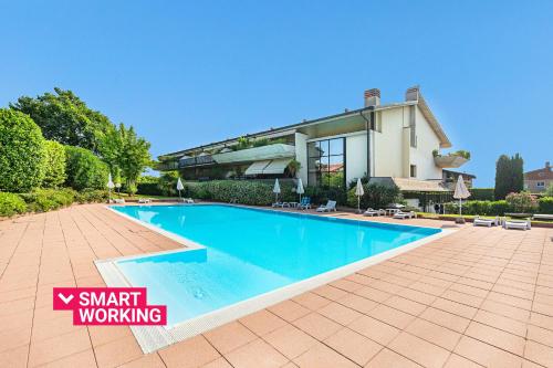  Residence Villa Giulia 5-03 with pool by Wonderful Italy in Desenzano del Garda