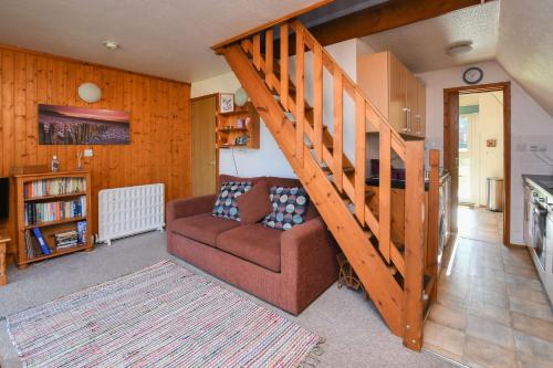 Chalet Two, Deal (photo 4)