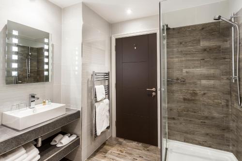 The Daffodil Hotel & Spa - image 4