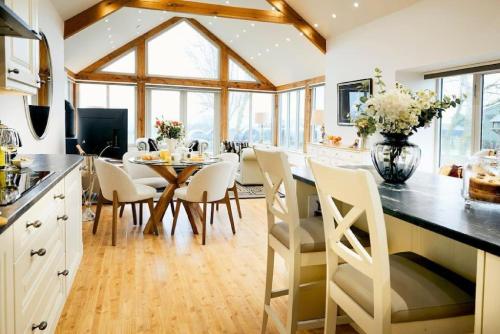 Hillock's Farm Cottage, luxury barn conversion, Yorkshire Coast holiday Lets