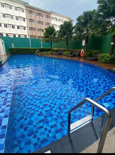 Condotel - Minimalistic 2 minutes walk to SM Marilao, Marilao