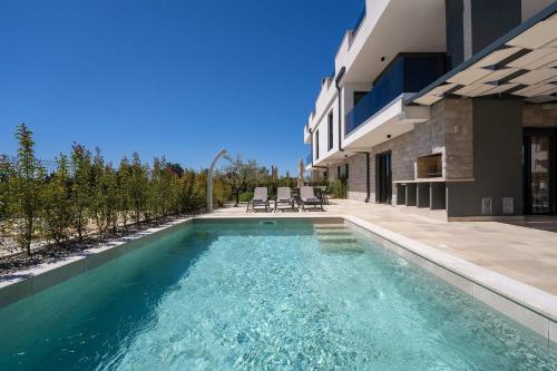 Villa with Private Pool