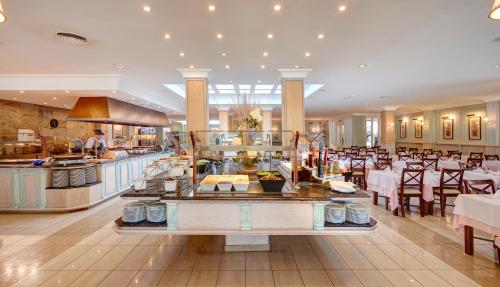 مطعم, Grupotel Amapola - All Inclusive in مورو