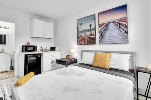 Luxury Studio Suite Young Circle & Hollywood Blvd in Hollywood, USA