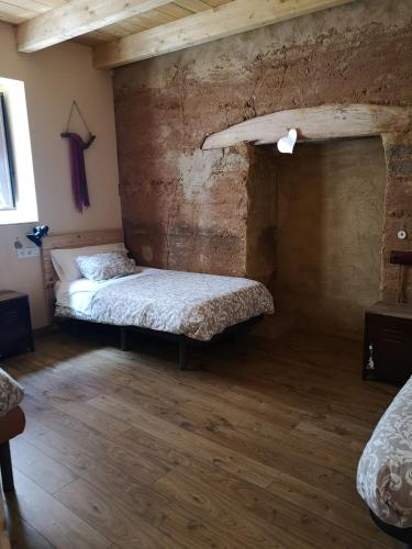 2 twin beds