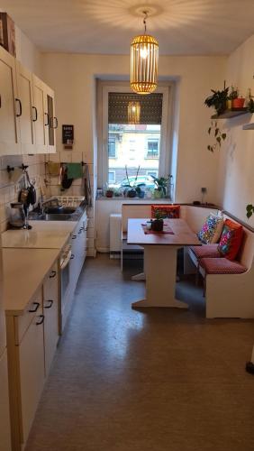 Zimmer in zentraler Lage / Room near downtown, Würzburg (fotografie 7)