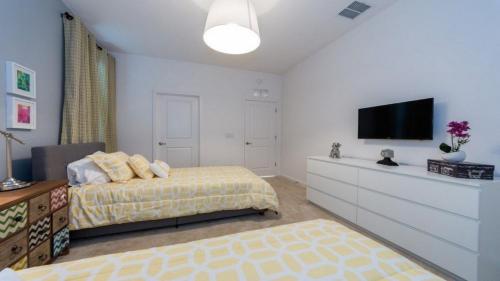 Park Square Premium Apartment - image 8