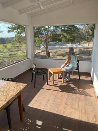 陽台/露台, Luxux Ferienwohnung Indepedencia Casa Blanca No.3 in 比亞里卡