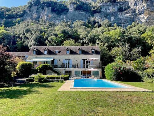 Superbe Villa au bord de la Dordogne - Location, gîte - Vézac
