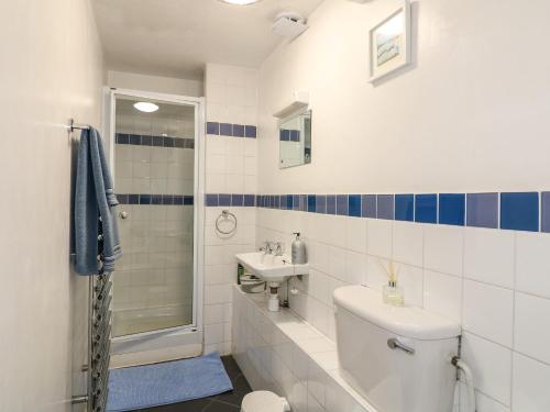 Toad Cottage - image 14
