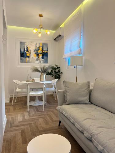 White House Vouliagmeni 3-Free Parking ,Near the Sea 4