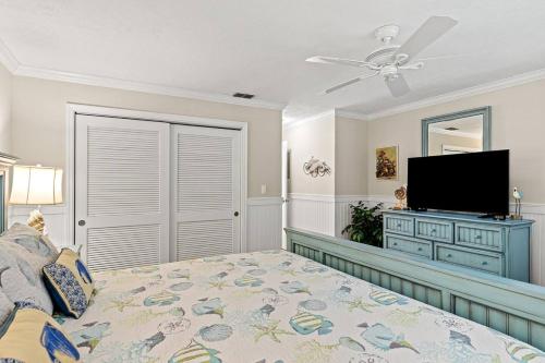 Marathon Vacation Bliss Waterfront Pool and Cabana in 杜科基