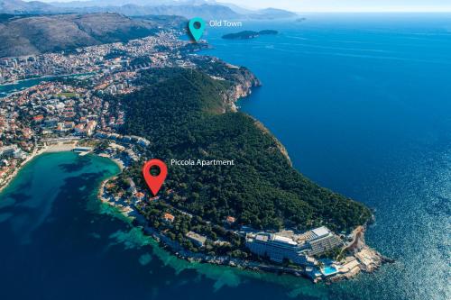 Piccola Red Studio - 50m from the beach