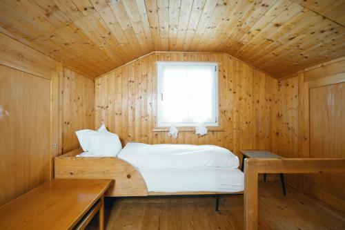 Chalet Hüsli - image 2
