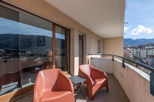 DUCS DE SAVOIE - Comfortable flat a stone's throw from the old town in 克朗熱夫列