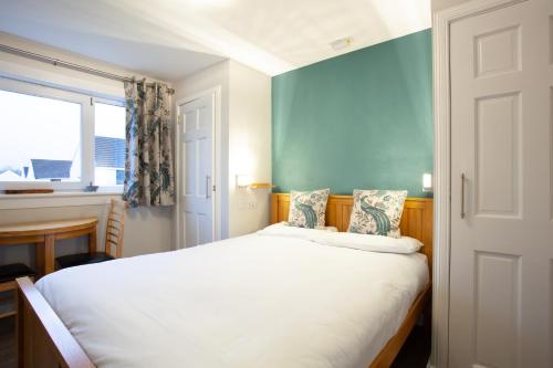 1 double bed