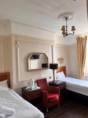 Beech Mount Hotel - image 10