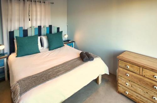 Four-Bedroom House image 10