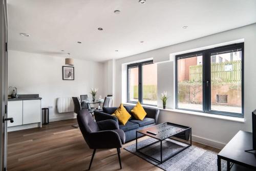 StayZeni, Alexandra Rise Manchester Roomy 1 Bed, Manchester (photo 7)