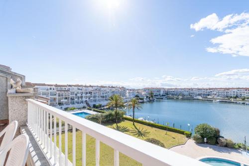 Apartamento SANT MAURICI - EMPURIABRAVA