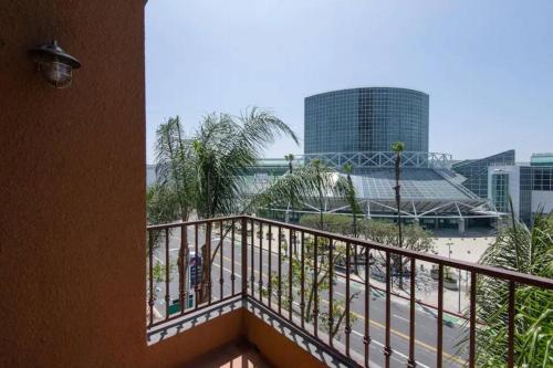 Cozy 2bedApt next to Convention center/LA Live