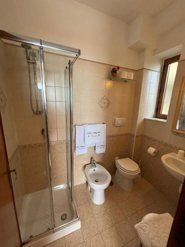Two-Bedroom Apartment image 7