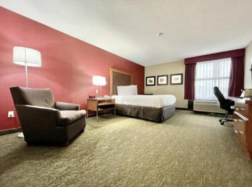 Deluxe King Room