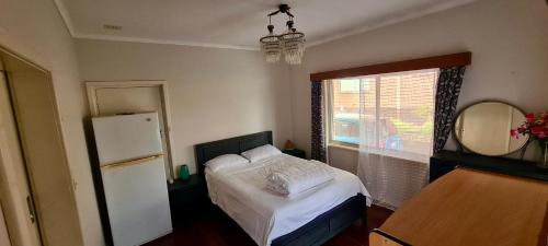 Charming Brick Homestay Room in Northam