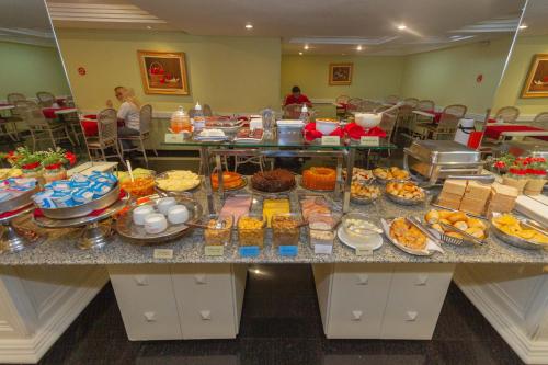 餐飲選擇, 特雷維電子商務酒店 (Trevi Hotel e Business) in 其他