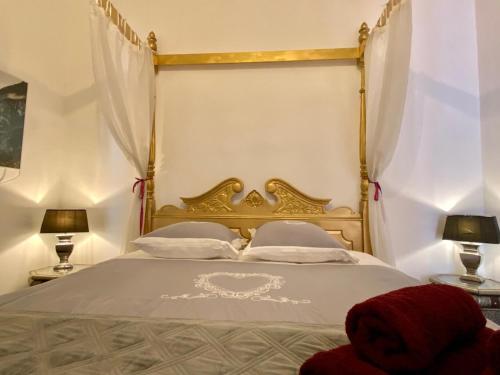 La Maison des Templiers ~ Ostal Médiéval ~ Logis enchantés