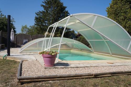 gite du Boissenet avec piscine - Location saisonnière - Treigny-Perreuse-Sainte-Colombe