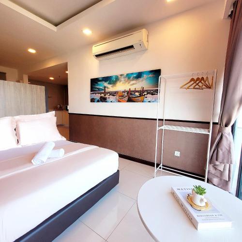 Apartment with Sea View image 5