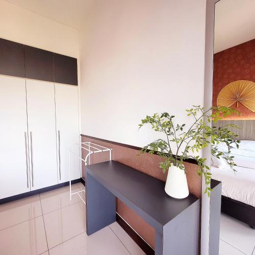 Apartment with Sea View image 1