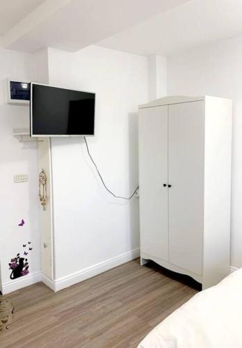 Central studio flat, Bucharest (photo 5)