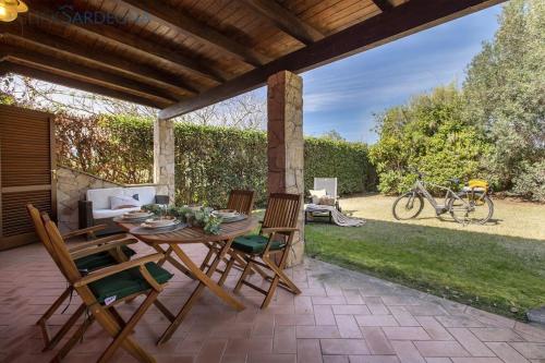 Alghero Villa Rujia with garden and pool