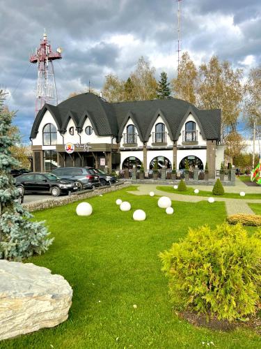 Фетрбуш in Yaremche