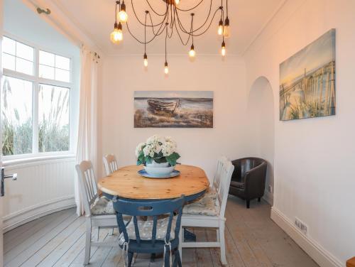 Casita - image 8